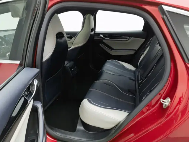 BYD Qin PLUS — Фото автомобиля 15