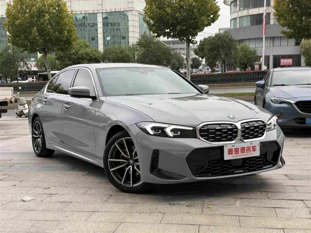 BMW 3 Series — Фото автомобиля 3