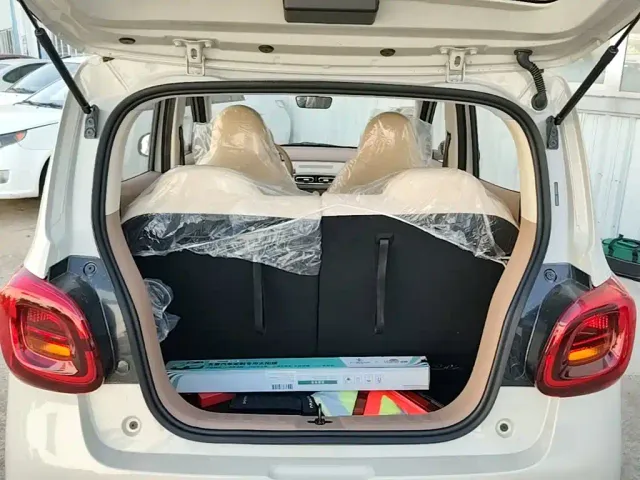 Wuling Hongguang Mini EV — Фото автомобиля 18