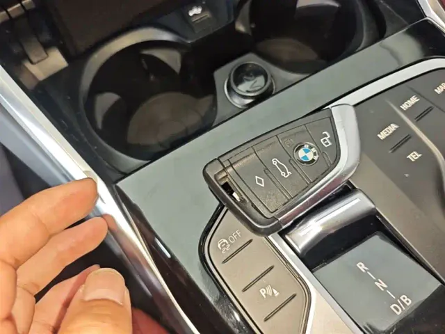 BMW i3 — Фото автомобиля 8