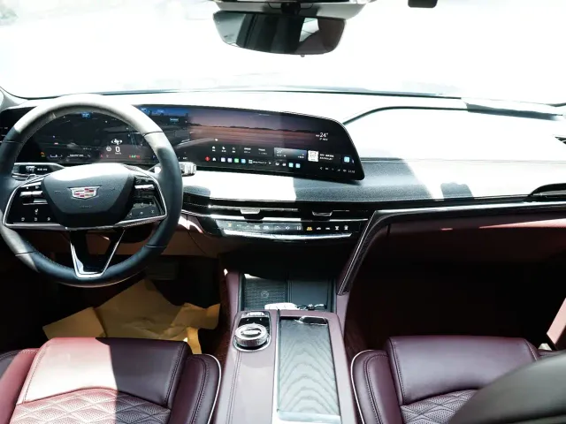 Cadillac CT6 — Фото автомобиля 13