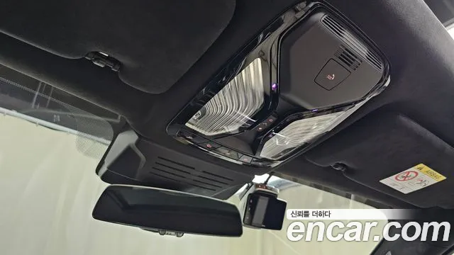 BMW X7 — Фото автомобиля 28
