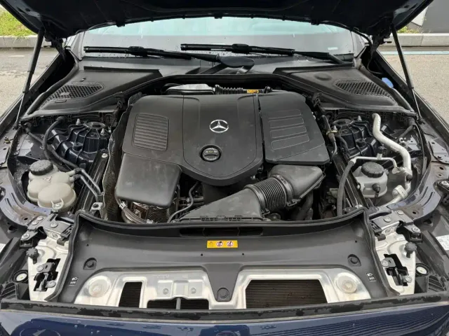 Mercedes-Benz E-Class — Фото автомобиля 8
