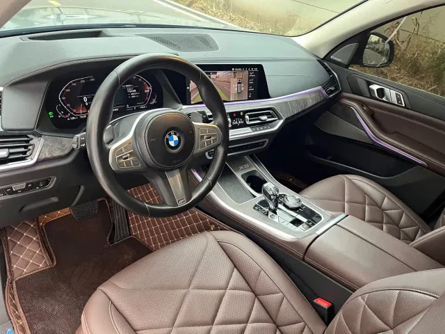 BMW X5 — Фото автомобиля 9