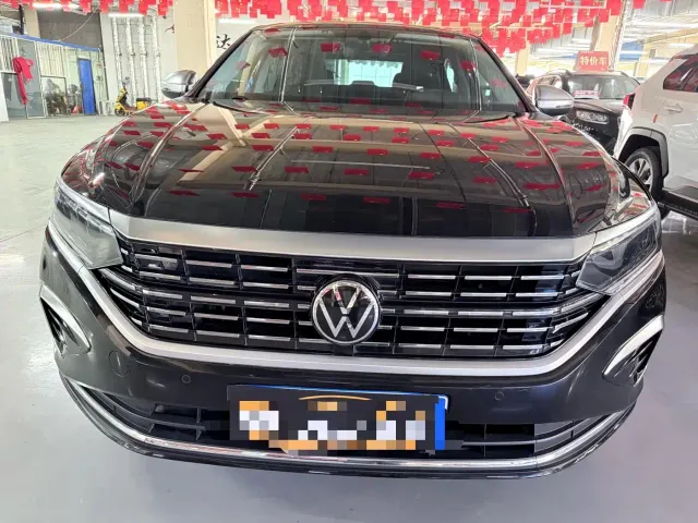 Volkswagen Passat — Фото автомобиля 2