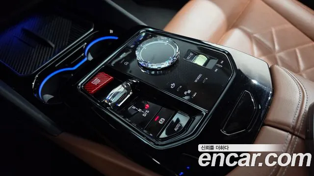 BMW 5 Series G60 — Фото автомобиля 12