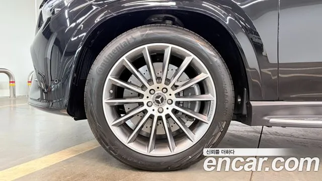 Mercedes-Benz GLE-Class — Фото автомобиля 5