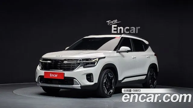 Фотография автомобиля — Kia Seltos New