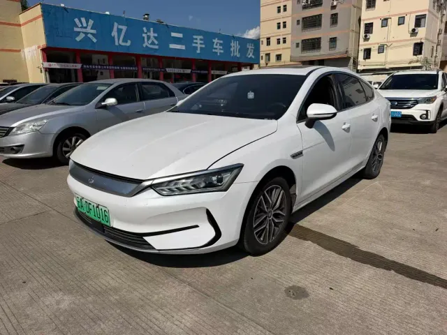 BYD Qin PLUS — Фото автомобиля 2
