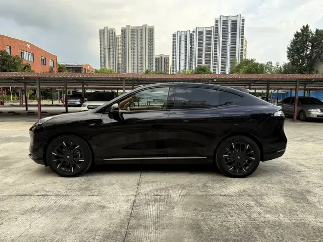 GAC Hyptec HT — Фото автомобиля 8