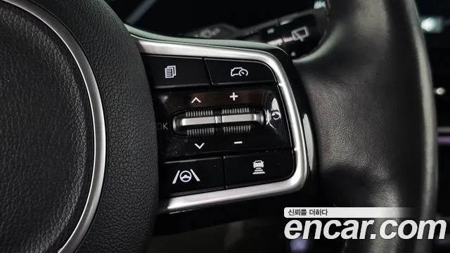 Kia Carnival — Фото автомобиля 17