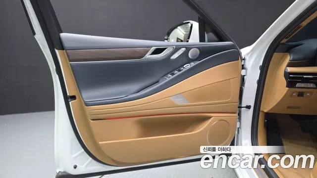 Genesis G80 RG3 — Фото автомобиля 13