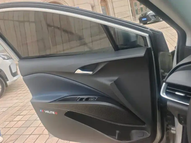 Buick Velite 6 — Фото автомобиля 7