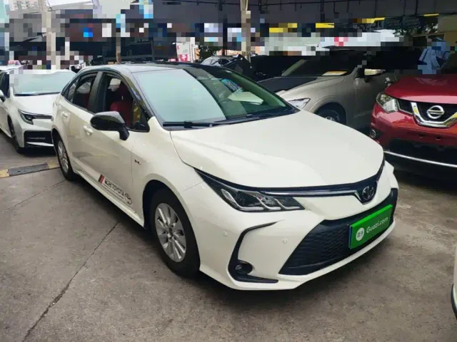 Toyota Corolla — Фото автомобиля 3
