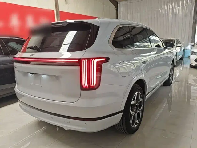 Jetour Shanhai Jetour Shanhai L7 PLUS 2025 220km Elite Edition 7-seater — Фото автомобиля 6