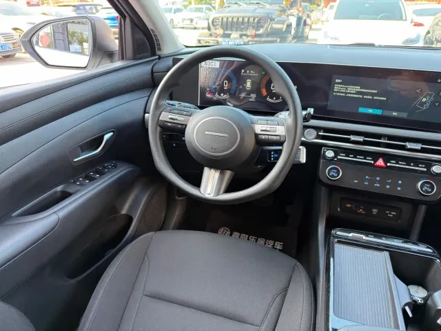 Hyundai Tucson — Фото автомобиля 12