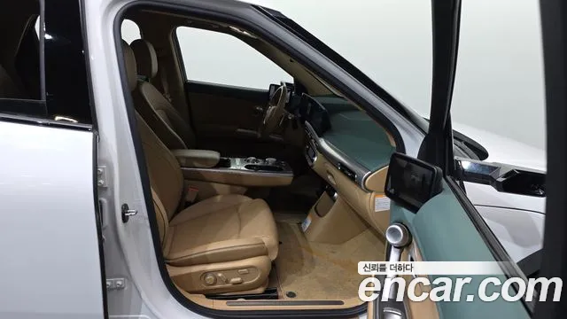 Genesis GV60 — Фото автомобиля 17