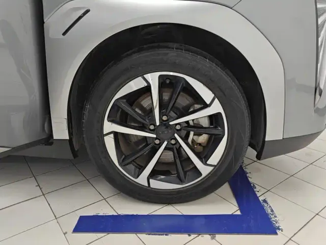 GAC Aion Y — Фото автомобиля 6