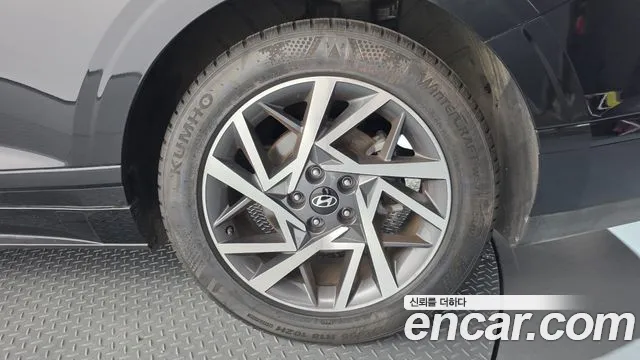 Hyundai Grandeur Grandeur (GN7) 2.5 Бензин 2WD — Фото автомобиля 21