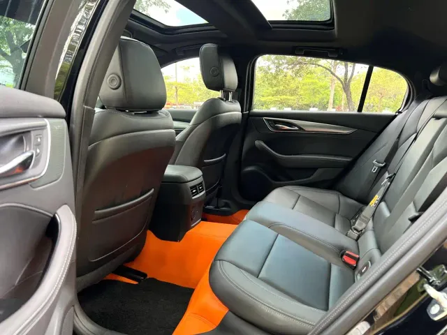 Cadillac CT5 — Фото автомобиля 9