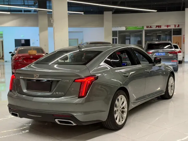 Cadillac CT5 — Фото автомобиля 5