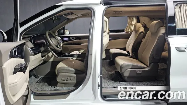 Kia Carnival 4th Gen — Фото автомобиля 24