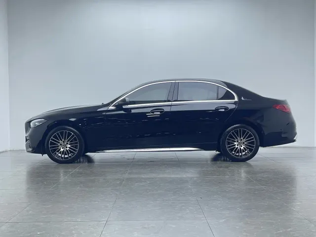 Mercedes-Benz C-Class — Фото автомобиля 6