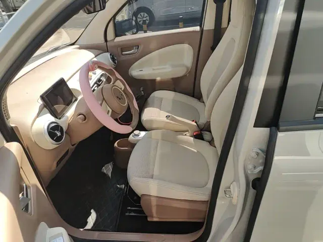 Wuling Hongguang Mini EV — Фото автомобиля 14