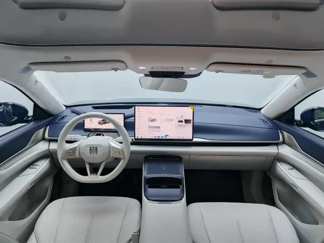 Buick Electra L7 — Фото автомобиля 11