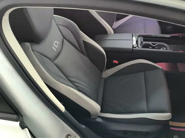 Volkswagen ID.7 Vizzion — Фото автомобиля 24