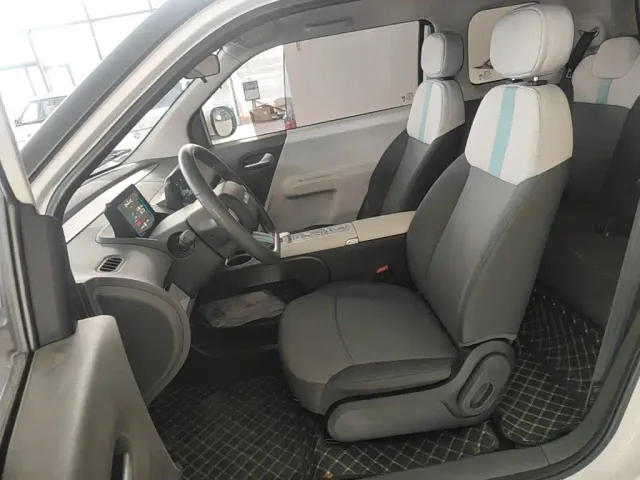 Changan Lumin — Фото автомобиля 14