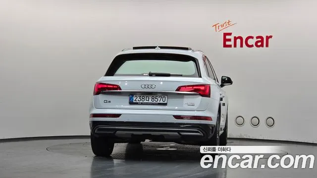Audi Q5 40 TDI quattro — Фото автомобиля 4