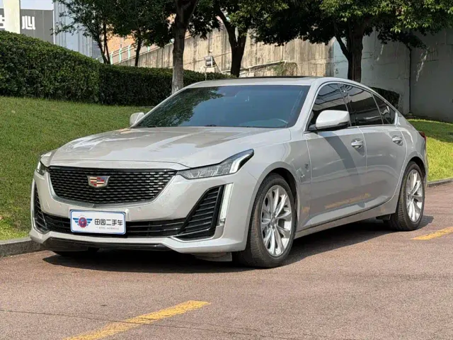 Фотография автомобиля — Cadillac CT5