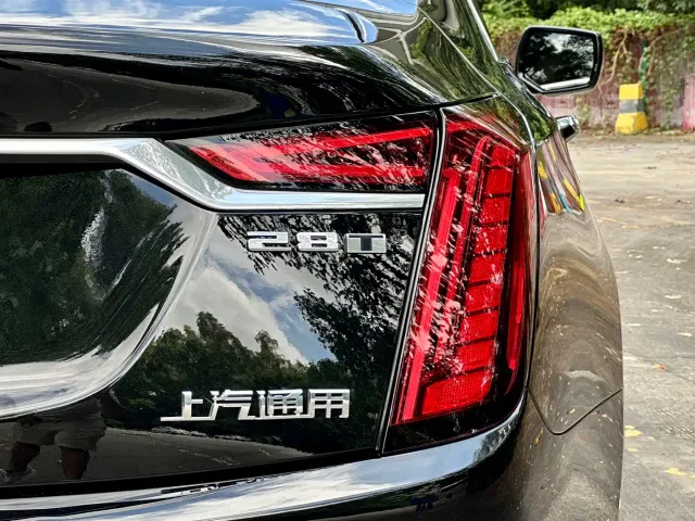 Cadillac CT6 — Фото автомобиля 17