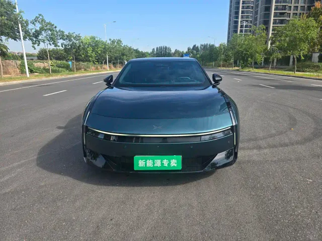 Xpeng P7 — Фото автомобиля 2