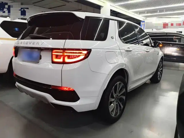 Land Rover Discovery Sport — Фото автомобиля 6