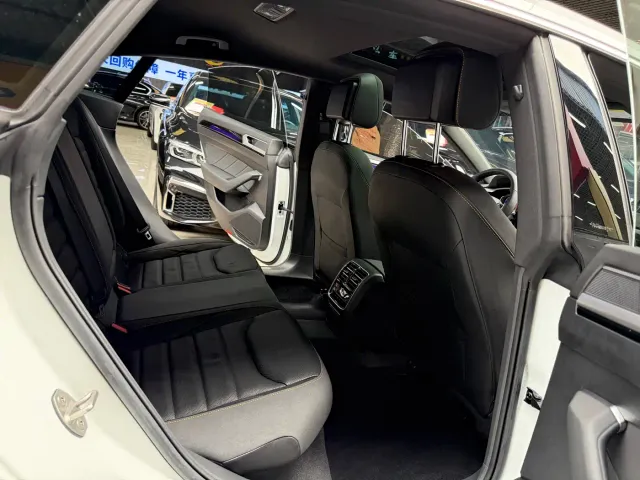 Volkswagen CC — Фото автомобиля 18