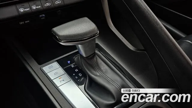 Hyundai AVANTE Новый Avante (CN7) — Фото автомобиля 9