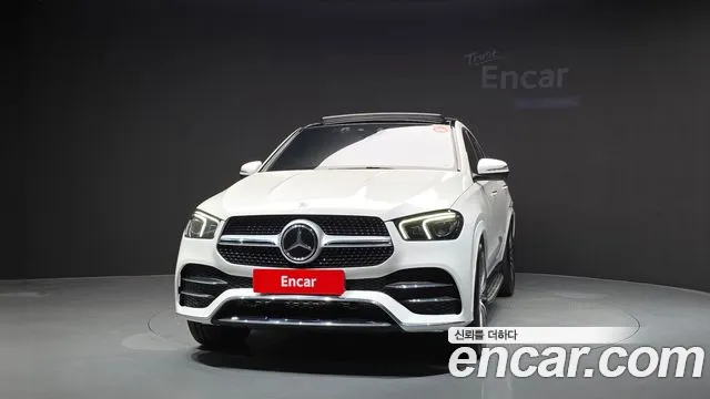 Mercedes-Benz GLE-Class — Фото автомобиля 3