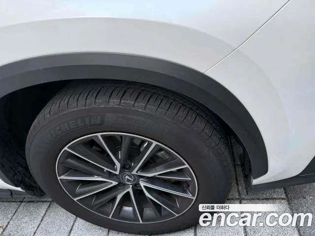 Lexus NX NX450h+ 2nd Gen — Фото автомобиля 3