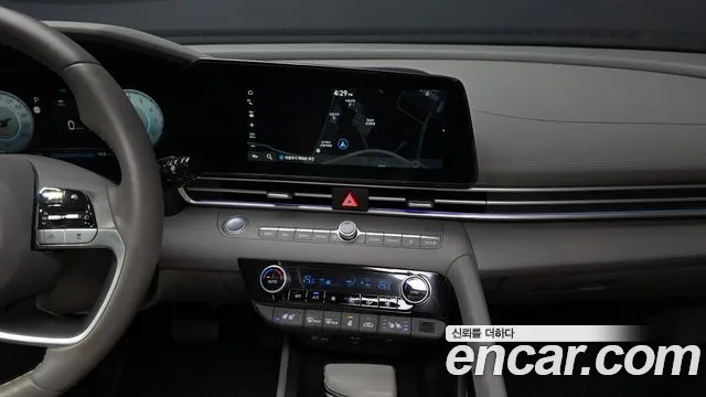 Hyundai Avante CN7 — Фото автомобиля 14