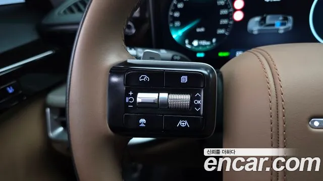 Hyundai Grandeur GN7 — Фото автомобиля 14