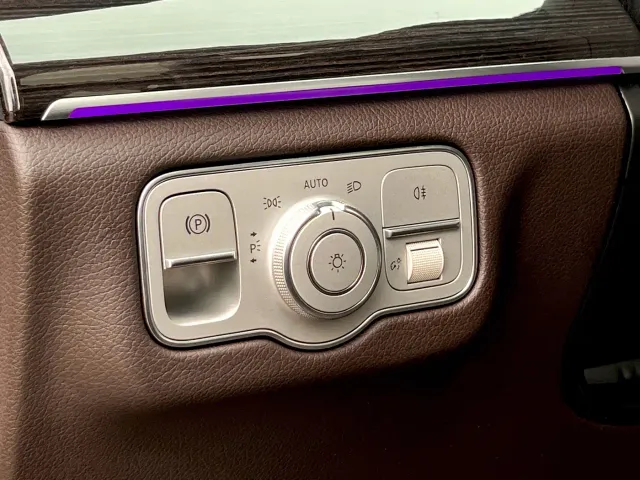 Mercedes-Benz GLE-Class — Фото автомобиля 19