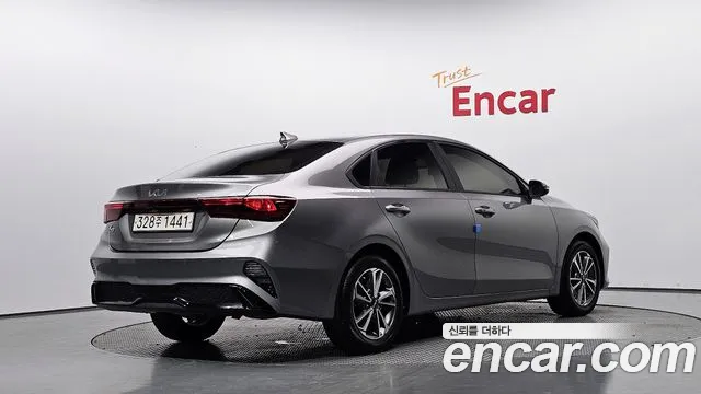 Kia K3 — Фото автомобиля 2