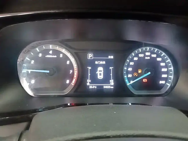 Changan Oshan Changan Oshan X7 PLUS 2022 1.5T Blue Whale Edition Auto Premium — Фото автомобиля 11