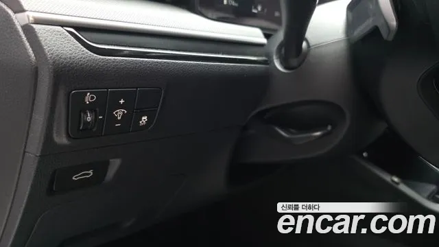 Kia K5 Новый K5 3 поколение 2.0 LPi(Для проката) — Фото автомобиля 29