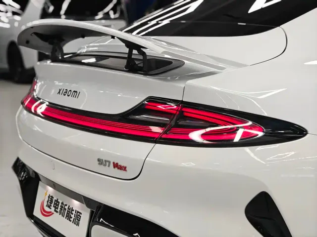 Xiaomi SU7 — Фото автомобиля 4