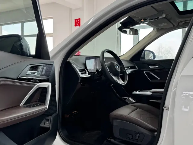 BMW X1 — Фото автомобиля 5
