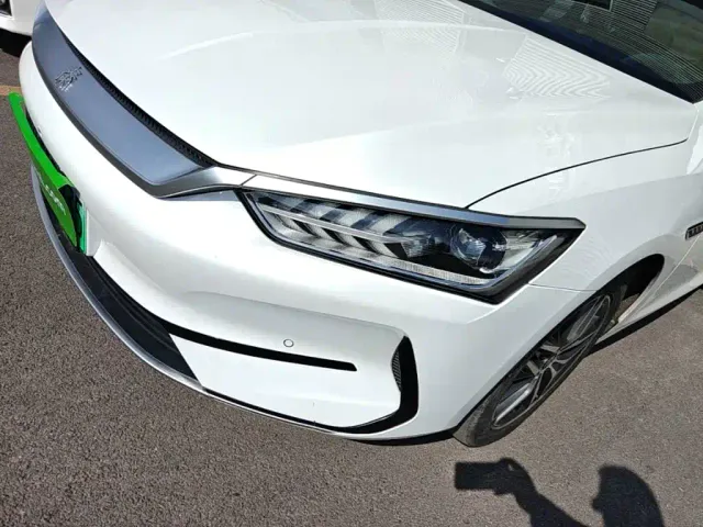 BYD Qin PLUS — Фото автомобиля 23