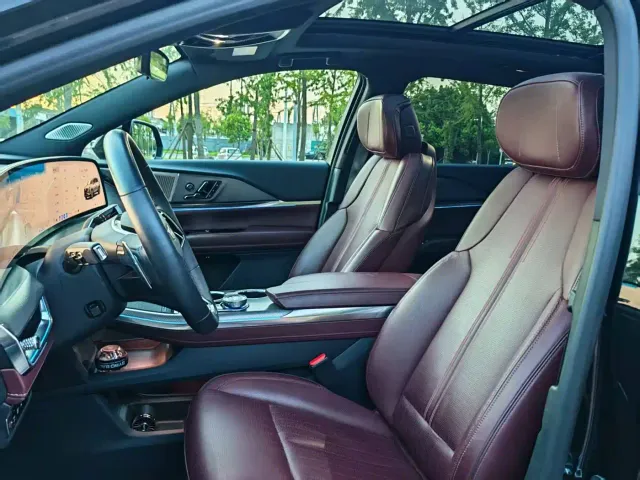 Cadillac XT5 — Фото автомобиля 26
